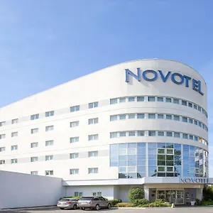 Novotel Paris Orly Aeroport Рюнжи